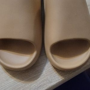 Urban outfitters menshoes